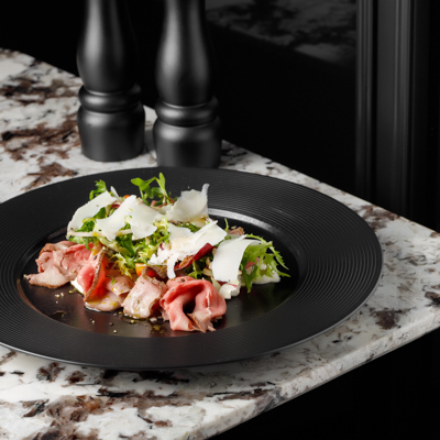 Vitello Tonnato (carne de vițel în sos de ton)